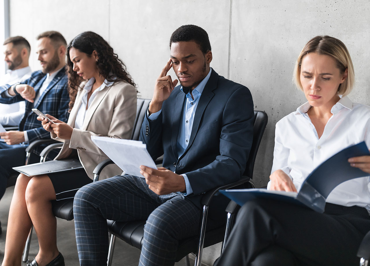 Puestos virtuales o presenciales en Recursos Humanos